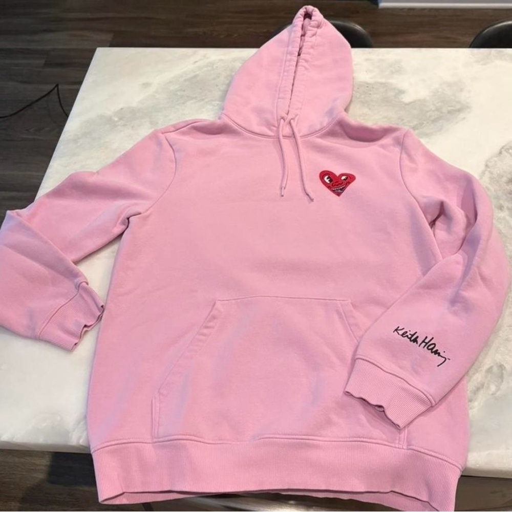 Keith Haring Heart Graphic Hoodie Men’s/Women’s - Picture 2 of 6